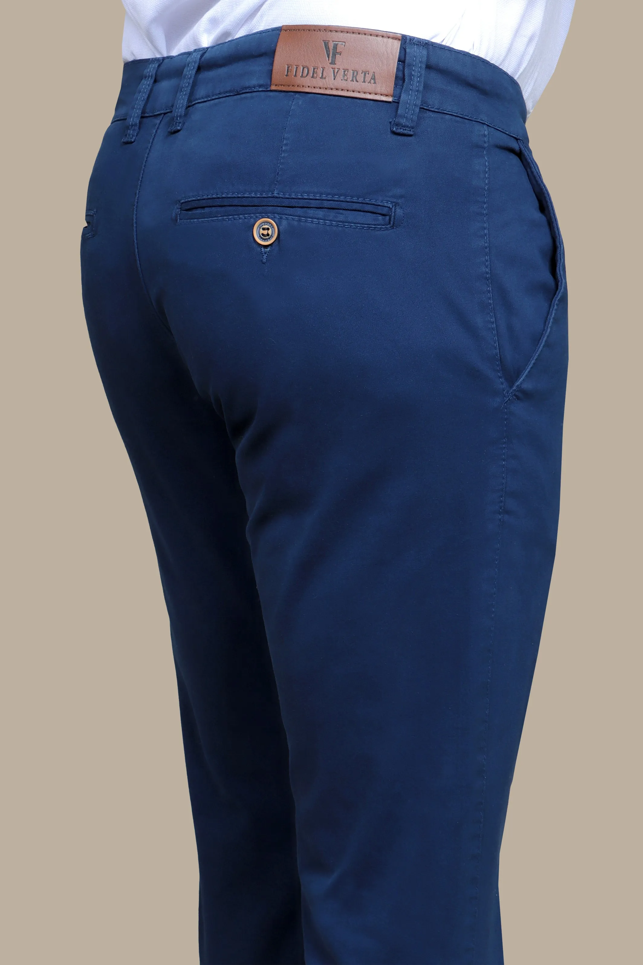 Chino Plain Slim Fit in Light Navy